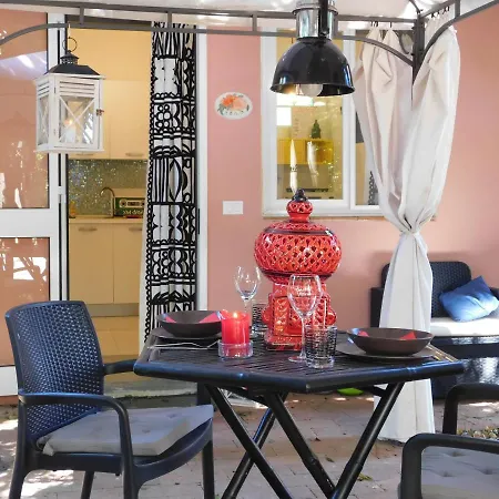 Appartement Con Piscina Immersa Nel Cascina (Pisa)