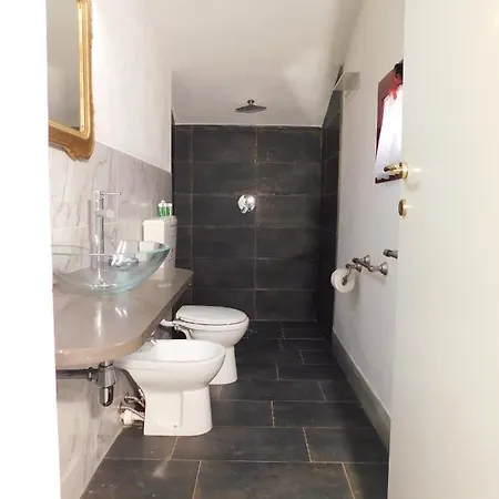 Con Piscina Immersa Nel Appartement *
