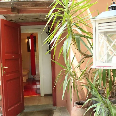 Appartement Con Piscina Immersa Nel *